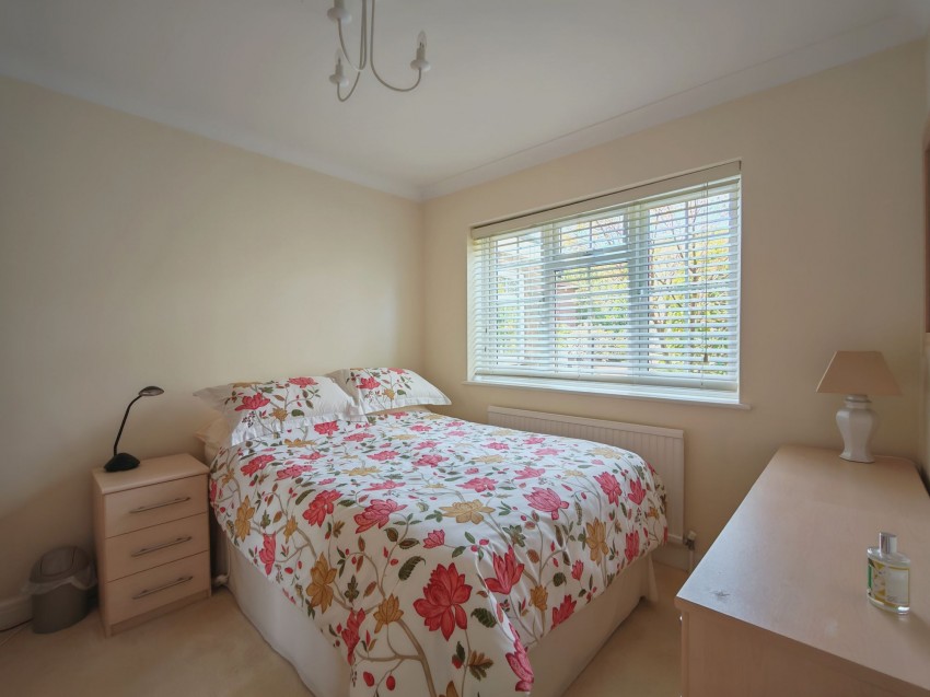 Images for New Road, Northiam, TN31 EAID:4216876937 BID:0ad47bdb-e4d4-4b5e-b876-eed8ba4c2973
