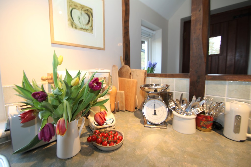 HOW TO STYLE YOUR HOME