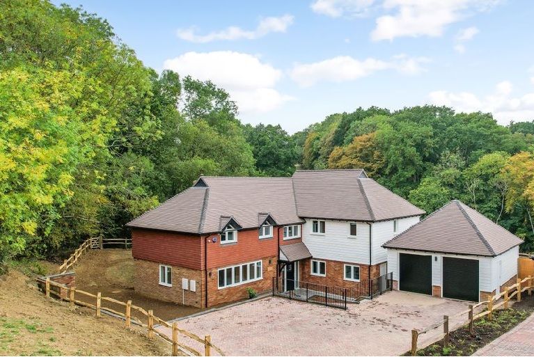 St Michaels, Tenterden 