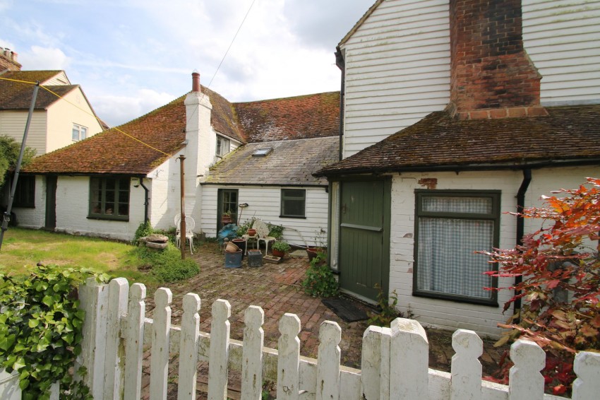 Images for Poplar Road, Wittersham, TN30 EAID:4216876937 BID:70d66595-8873-4a77-aef9-15962f379483