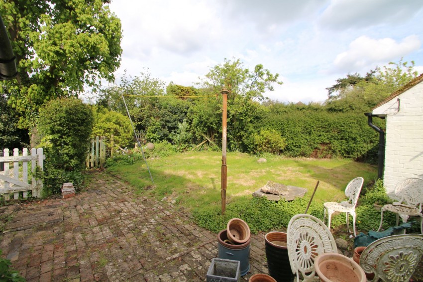 Images for Poplar Road, Wittersham, TN30 EAID:4216876937 BID:70d66595-8873-4a77-aef9-15962f379483