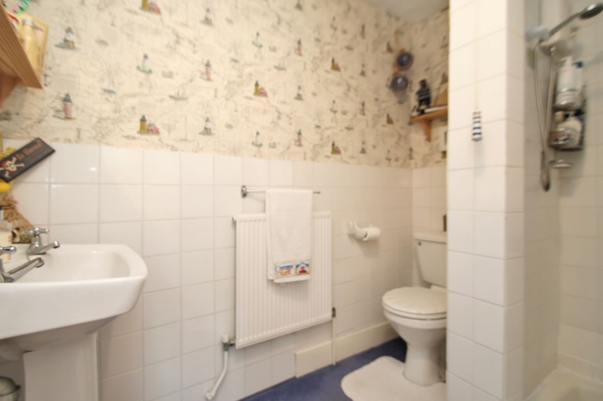 Images for Fishmarket Road, Rye, TN31 EAID:4216876937 BID:0ad47bdb-e4d4-4b5e-b876-eed8ba4c2973
