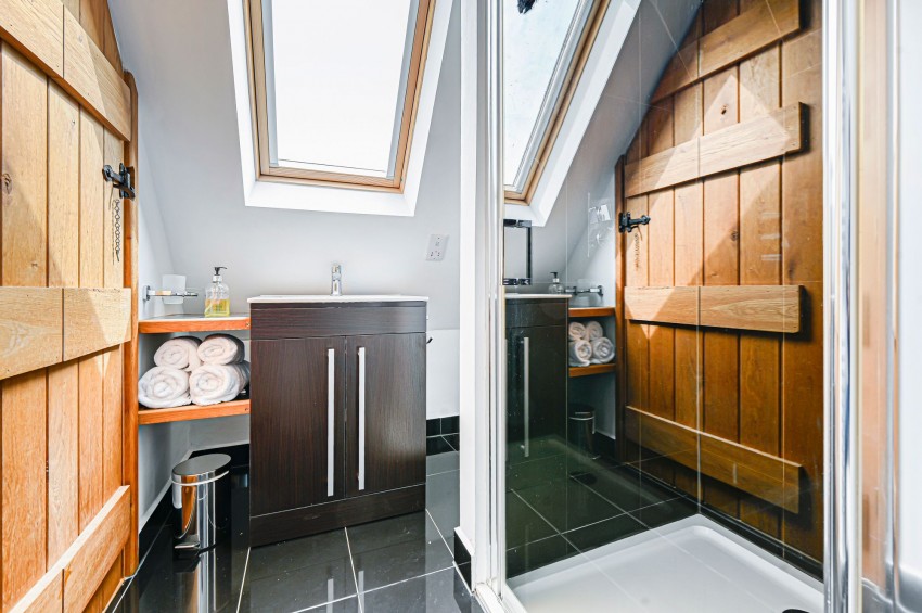 Images for Ludley Hill, Peasmarsh, TN31 EAID:4216876937 BID:0ad47bdb-e4d4-4b5e-b876-eed8ba4c2973