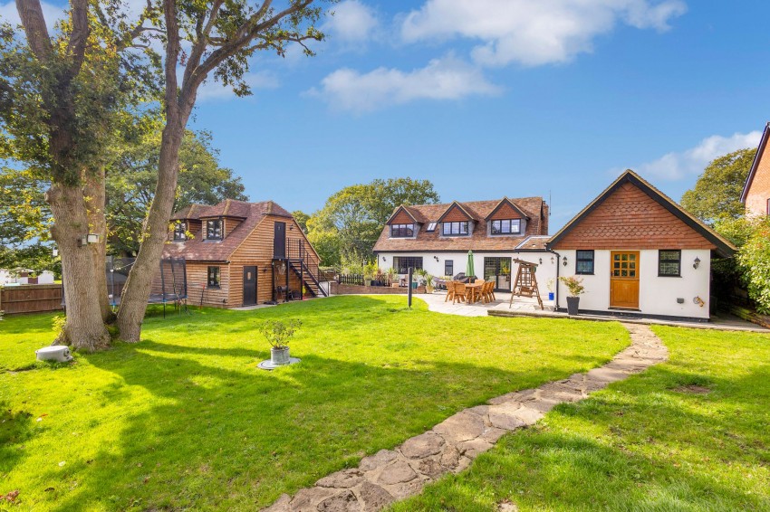 Images for Bull Hill, Bethersden, TN26 EAID:4216876937 BID:70d66595-8873-4a77-aef9-15962f379483