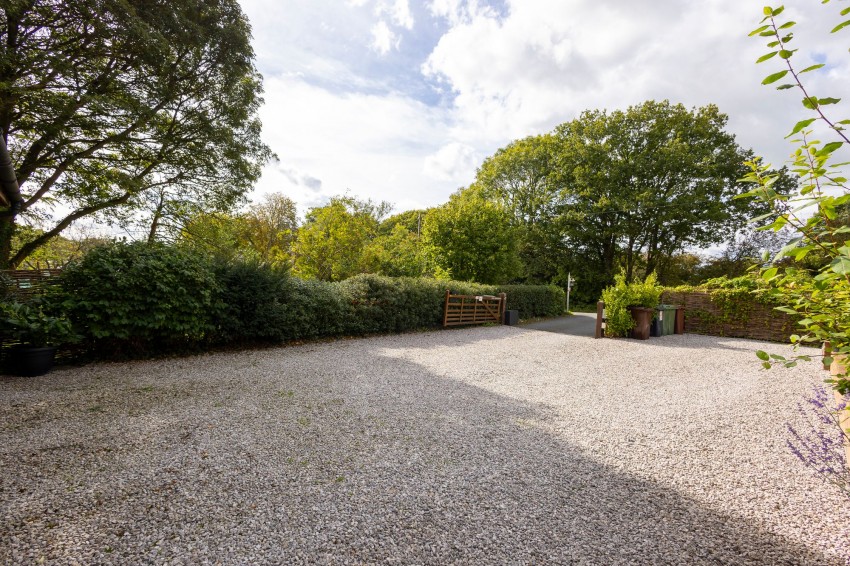 Images for Bull Hill, Bethersden, TN26 EAID:4216876937 BID:70d66595-8873-4a77-aef9-15962f379483