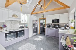 Images for Bull Hill, Bethersden, TN26