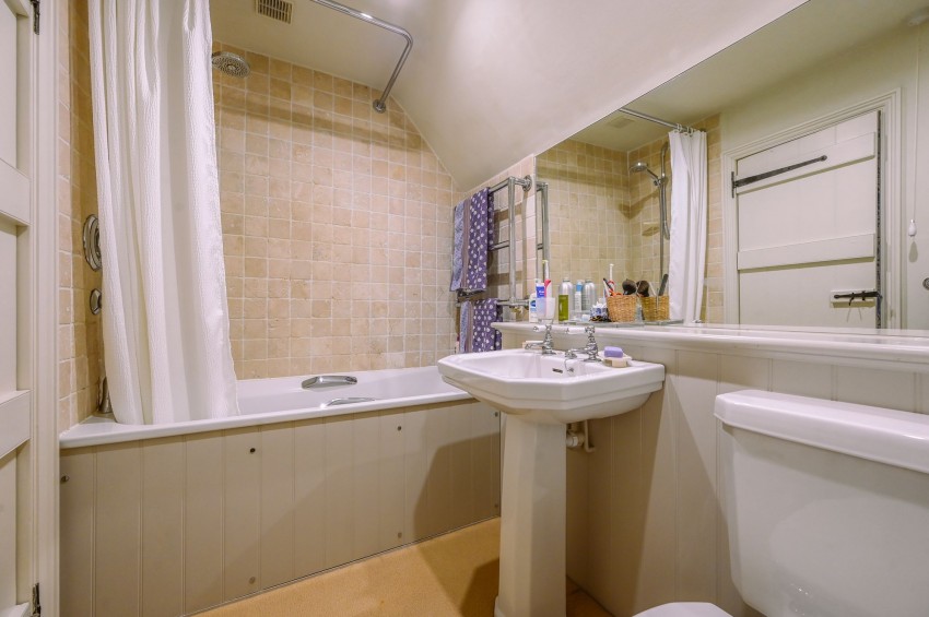 Images for Wassall Lane, Rolvenden Layne, TN17 EAID:4216876937 BID:70d66595-8873-4a77-aef9-15962f379483