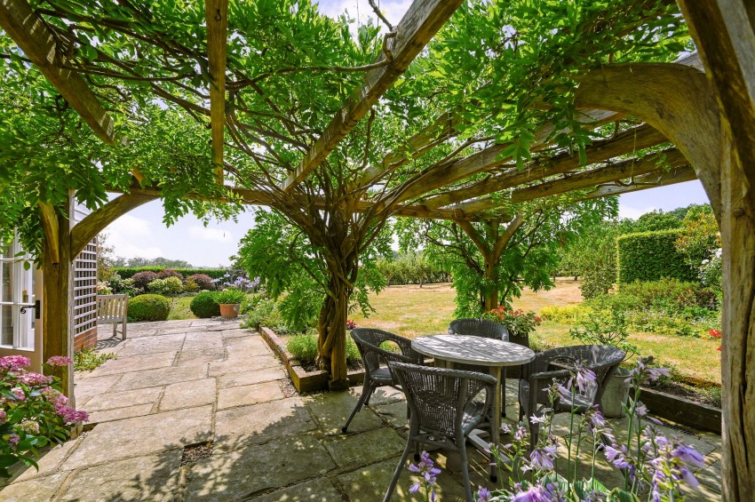 Images for Wassall Lane, Rolvenden Layne, TN17 EAID:4216876937 BID:70d66595-8873-4a77-aef9-15962f379483