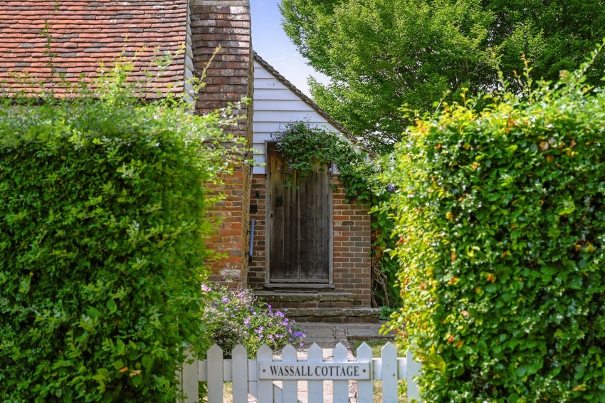 Images for Wassall Lane, Rolvenden Layne, TN17 EAID:4216876937 BID:70d66595-8873-4a77-aef9-15962f379483