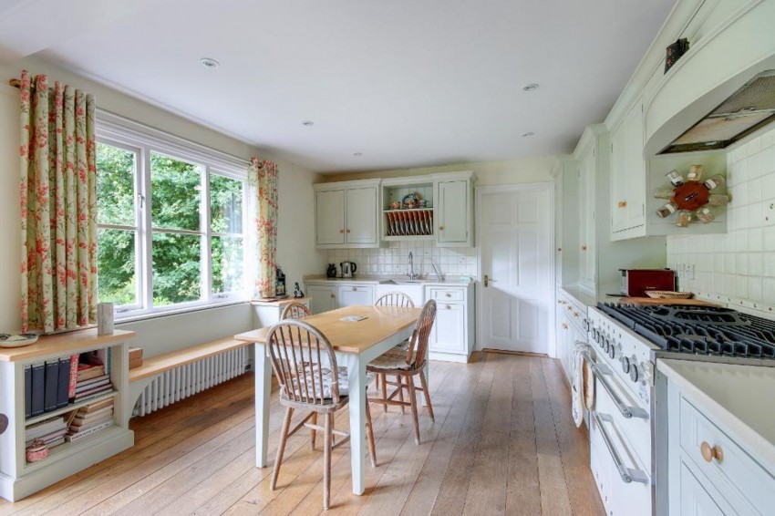 Images for Benenden Road, Rolvenden, TN17 EAID:4216876937 BID:70d66595-8873-4a77-aef9-15962f379483