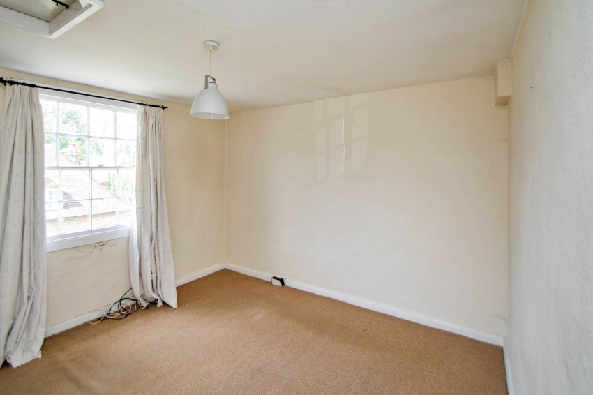 Images for Smallhythe Road, Tenterden, TN30 EAID:4216876937 BID:70d66595-8873-4a77-aef9-15962f379483