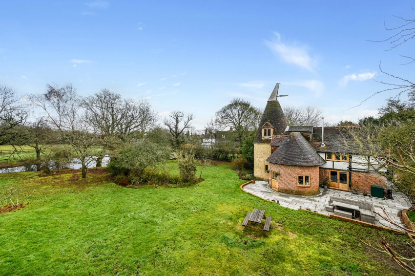 Images for Ashford Road, High Halden, TN26 EAID:4216876937 BID:70d66595-8873-4a77-aef9-15962f379483