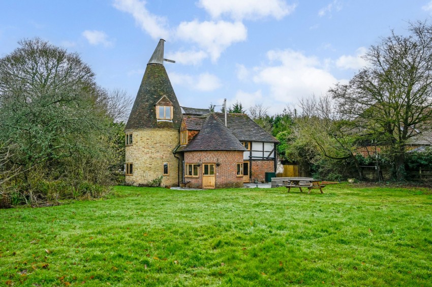 Images for Ashford Road, High Halden, TN26 EAID:4216876937 BID:70d66595-8873-4a77-aef9-15962f379483