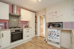 Images for Front Road, Woodchurch, TN26