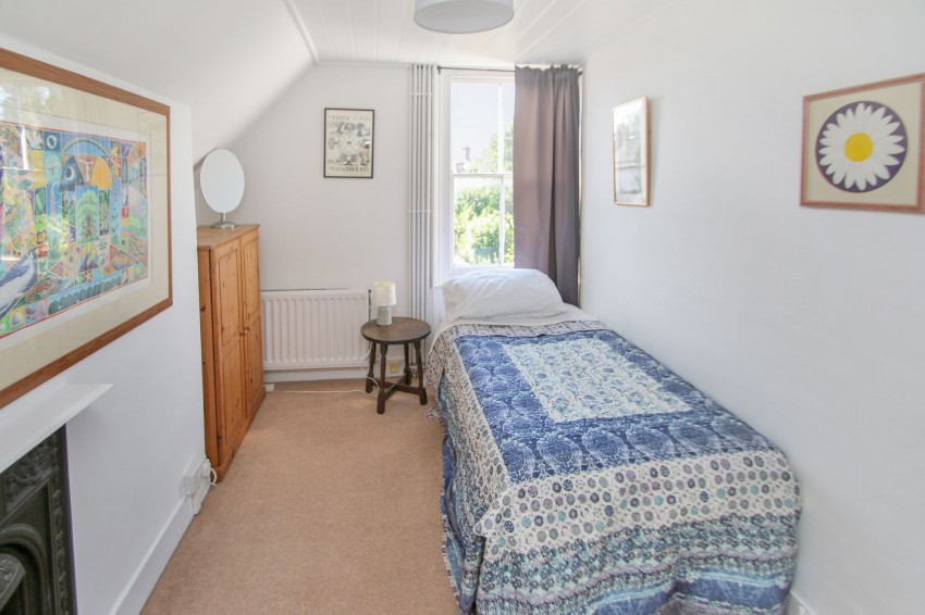 Images for Oaks Road, Tenterden, TN30 EAID:4216876937 BID:70d66595-8873-4a77-aef9-15962f379483