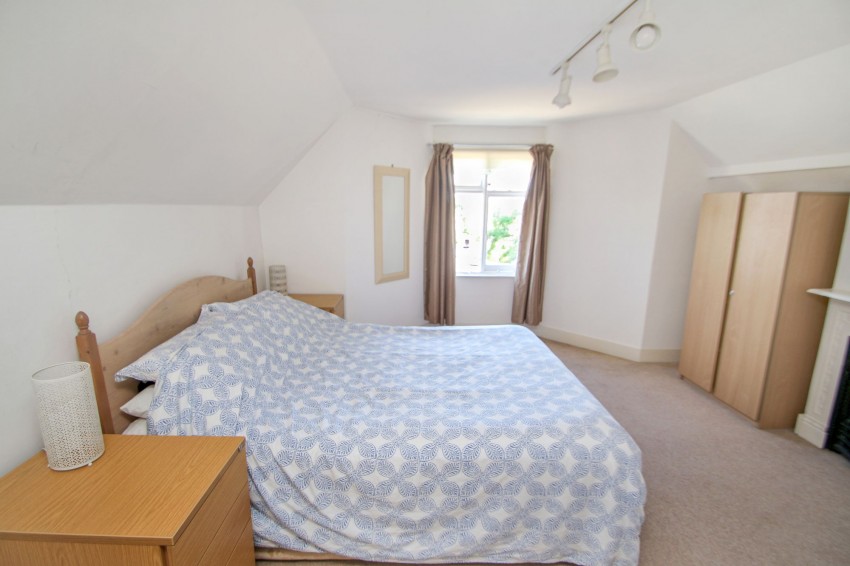 Images for Oaks Road, Tenterden, TN30 EAID:4216876937 BID:70d66595-8873-4a77-aef9-15962f379483