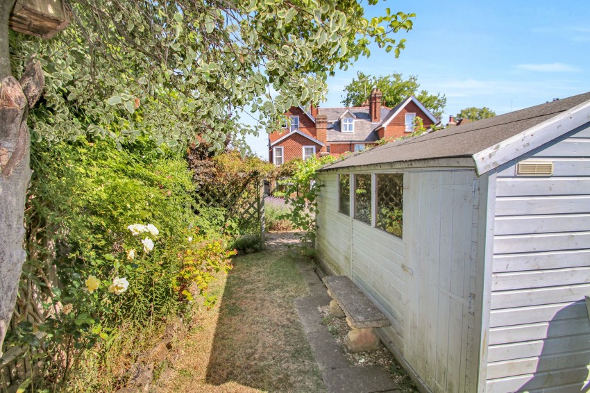 Images for Oaks Road, Tenterden, TN30 EAID:4216876937 BID:70d66595-8873-4a77-aef9-15962f379483