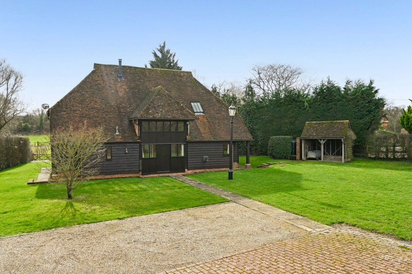 Images for Biddenden, Ashford, TN27 EAID:4216876937 BID:70d66595-8873-4a77-aef9-15962f379483