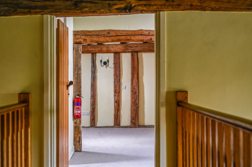 Images for Biddenden, Ashford, TN27 EAID:4216876937 BID:70d66595-8873-4a77-aef9-15962f379483