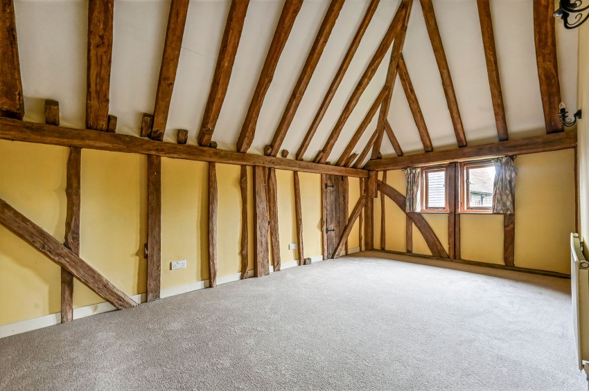 Images for Biddenden, Ashford, TN27 EAID:4216876937 BID:70d66595-8873-4a77-aef9-15962f379483