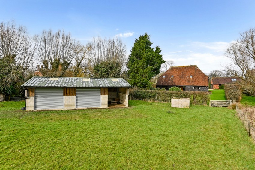 Images for Biddenden, Ashford, TN27 EAID:4216876937 BID:70d66595-8873-4a77-aef9-15962f379483