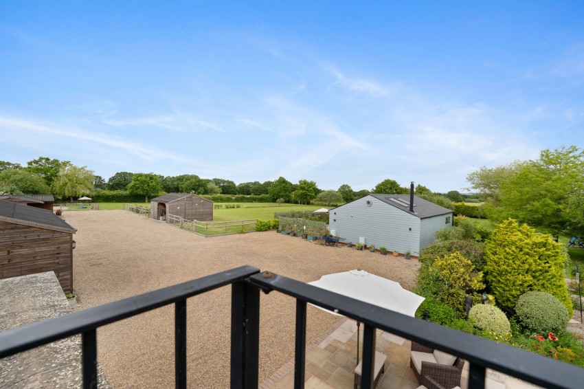 Images for Redbrook Street, Woodchurch, TN26 EAID:4216876937 BID:70d66595-8873-4a77-aef9-15962f379483
