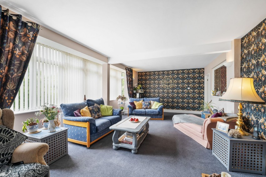 Images for Redbrook Street, Woodchurch, TN26 EAID:4216876937 BID:70d66595-8873-4a77-aef9-15962f379483