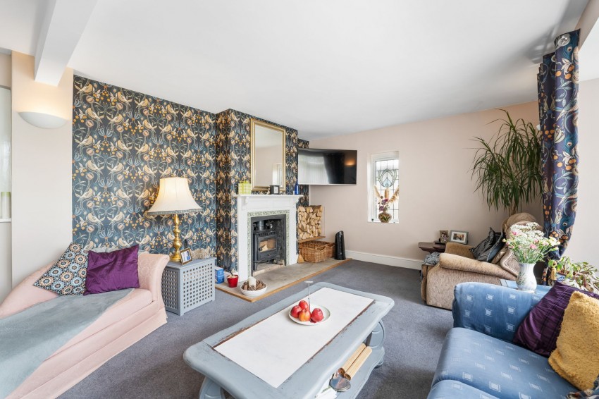 Images for Redbrook Street, Woodchurch, TN26 EAID:4216876937 BID:70d66595-8873-4a77-aef9-15962f379483