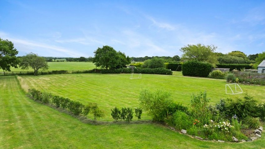 Images for Redbrook Street, Woodchurch, TN26 EAID:4216876937 BID:70d66595-8873-4a77-aef9-15962f379483