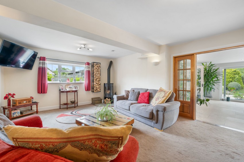 Images for Redbrook Street, Woodchurch, TN26 EAID:4216876937 BID:70d66595-8873-4a77-aef9-15962f379483