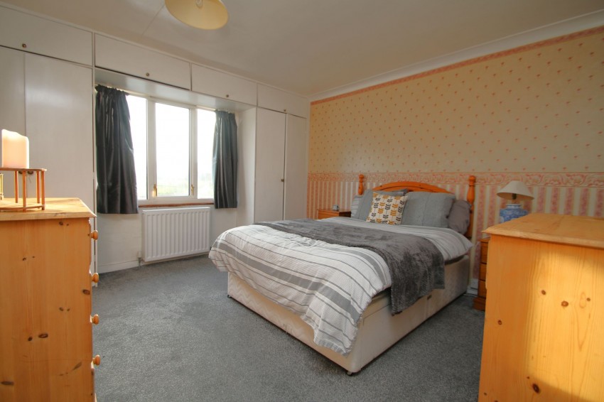 Images for Redbrook Street, Woodchurch, TN26 EAID:4216876937 BID:70d66595-8873-4a77-aef9-15962f379483