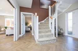 Images for Oakridge Grange, Appledore Road, TN30