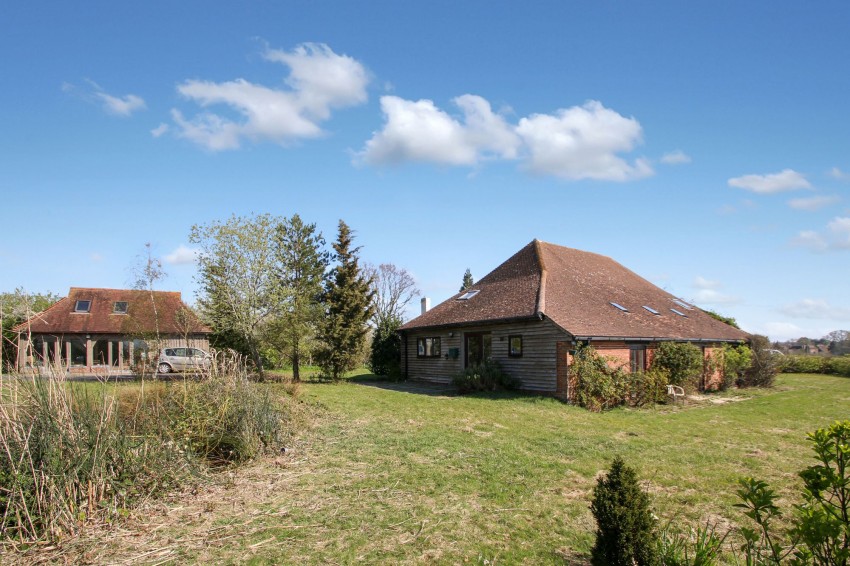 Images for Brook Street, Woodchurch, TN26 EAID:4216876937 BID:70d66595-8873-4a77-aef9-15962f379483