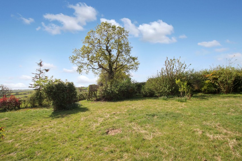 Images for Brook Street, Woodchurch, TN26 EAID:4216876937 BID:70d66595-8873-4a77-aef9-15962f379483