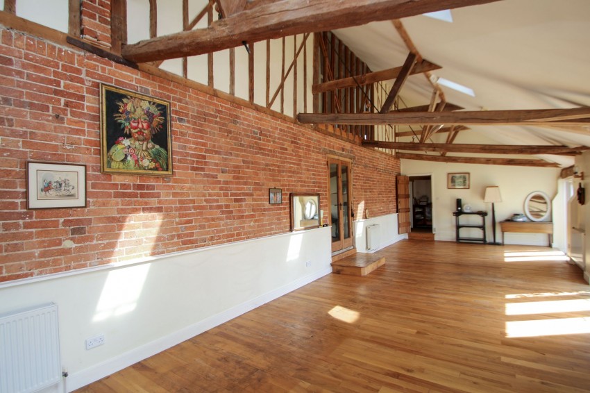 Images for Brook Street, Woodchurch, TN26 EAID:4216876937 BID:70d66595-8873-4a77-aef9-15962f379483
