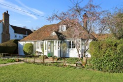 Images for The Green, Woodchurch, TN26