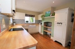 Images for The Green, Woodchurch, TN26