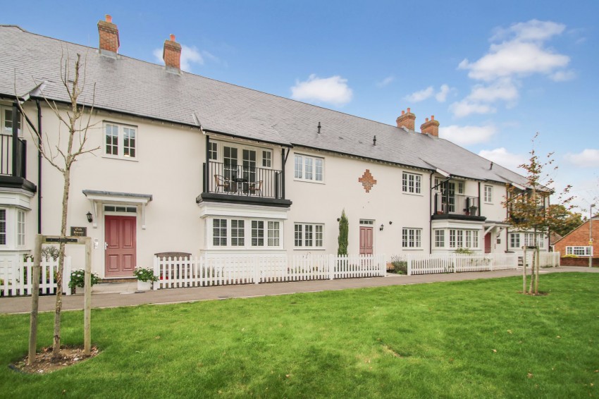 Images for Three Fields Road, Oak House Three Fields Road, TN30 EAID:4216876937 BID:70d66595-8873-4a77-aef9-15962f379483