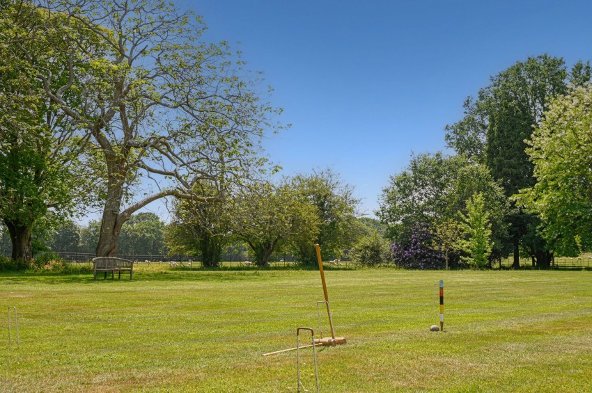 Images for Swain Road, St. Michaels, TN30 EAID:4216876937 BID:70d66595-8873-4a77-aef9-15962f379483