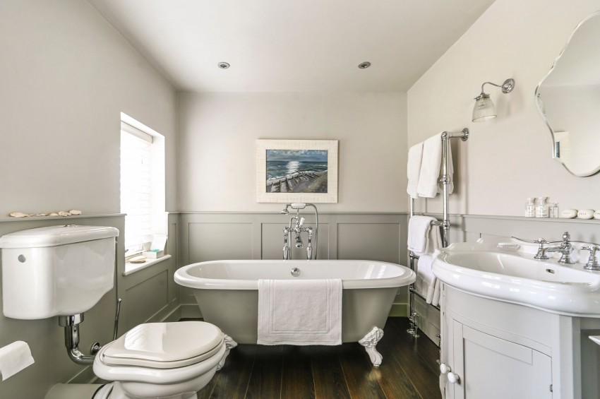 Images for Military Road, Rye, TN31 EAID:4216876937 BID:0ad47bdb-e4d4-4b5e-b876-eed8ba4c2973