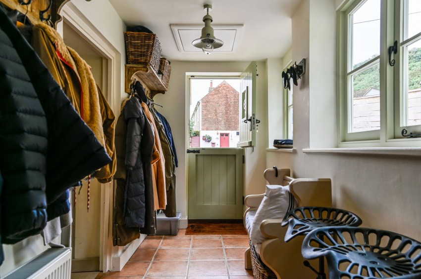 Images for Military Road, Rye, TN31 EAID:4216876937 BID:0ad47bdb-e4d4-4b5e-b876-eed8ba4c2973