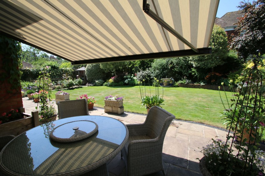 Images for Eastgate Road, Tenterden, TN30 EAID:4216876937 BID:70d66595-8873-4a77-aef9-15962f379483