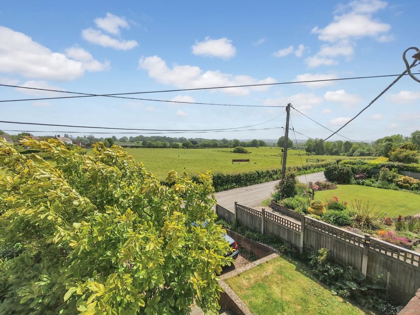 Images for Thornden Lane, Rolvenden Layne, TN17 EAID:4216876937 BID:70d66595-8873-4a77-aef9-15962f379483