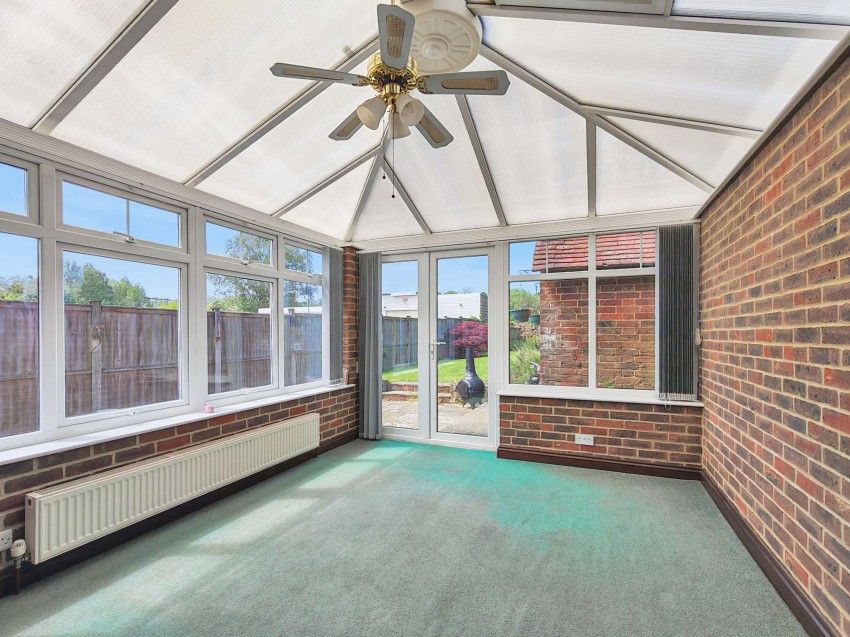 Images for Thornden Lane, Rolvenden Layne, TN17 EAID:4216876937 BID:70d66595-8873-4a77-aef9-15962f379483